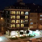 Ozyigit ホテル 3*