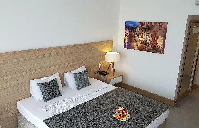 Ozyigit 3* Анталья